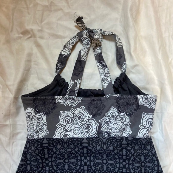 Floral Summer Dress - Picture 7 of 8